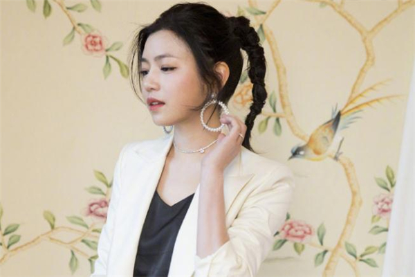 包子臉女生適合什么發型