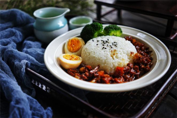 鹵肉飯的做法 鹵肉飯的鹵汁怎么調