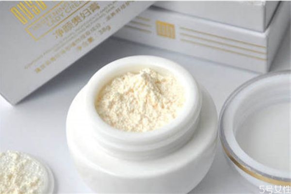 珍珠膏和凍干粉能放在一起使用嗎 珍珠膏和珍珠霜區別