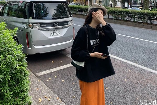 皮褲掉皮發霉出褶去除小妙招 pu皮褲清洗方法