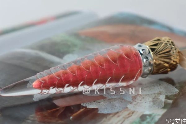 cl蘿卜丁口紅真假辨別 蘿卜丁口紅設計理念