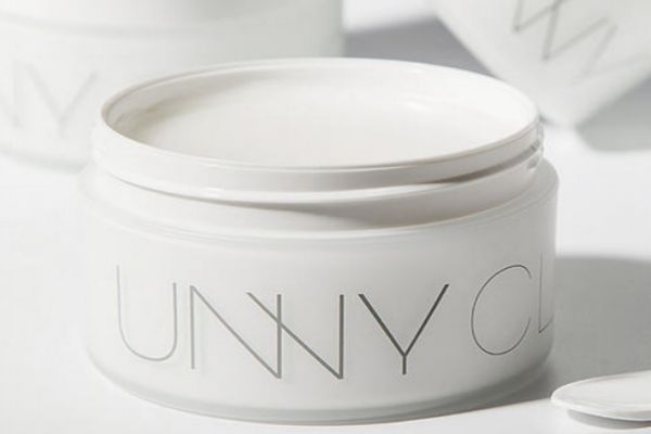 unny卸妝膏保質期多久 unny卸妝膏和卸妝水的區別