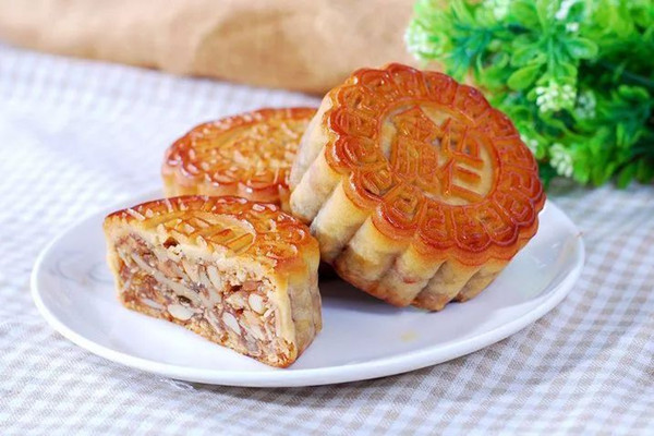 月餅能多吃嗎 月餅吃多了的危害