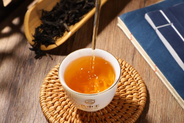 巖茶和紅茶有什么區別 巖茶怎么沖泡