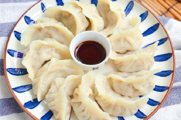 龍抬頭要吃餃子嗎 龍抬頭吃餃子還是面條