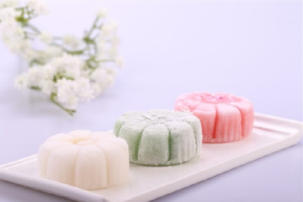 冰皮月餅吃起來什么感覺 冰皮月餅吃了會不會發胖