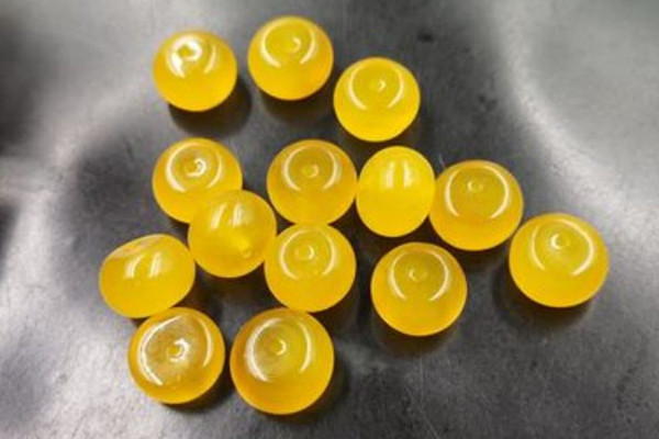 黃瑪瑙怎么辨別真假 黃瑪瑙和黃玉髓區別