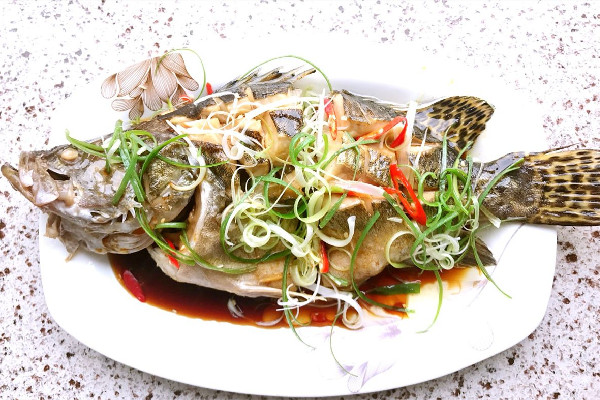 桂花魚(yú)可以煮湯喝嗎 桂花魚(yú)煮湯好還是清蒸好